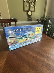 1:72 WWII F4U-1D Corsair Smithsonian National Air and Space Museum Airfix 3052