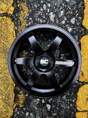 1/5 Scale Aluminum TE37-Style Wheel Display | With Hardwood Stand (Black)