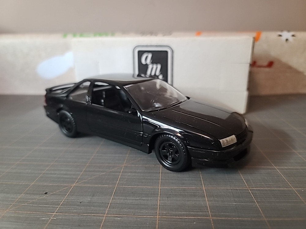 AMT/ERTL 1991 BERETTA GTZ BLACK PROMO 6037