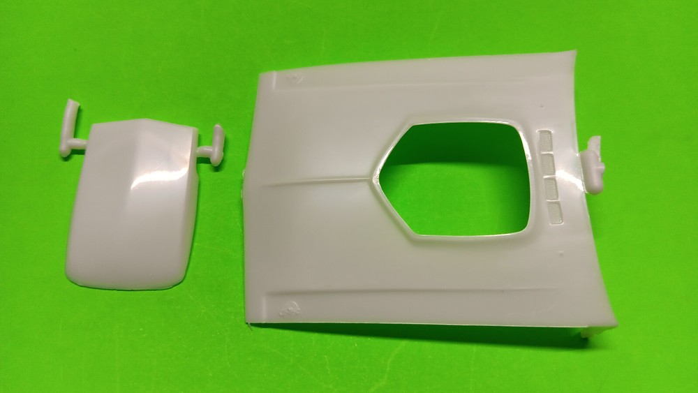 70 1970 Dodge Challenger T/A 1/24 340 Six Pack Hood Scoop Revell 85-2596 Model
