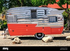 Camper Special – 1950s 1960s 1:24 Scale 1:25 Diorama Model Rubber Tires Interior