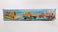 AMT 1/25 Autocar Dump Truck Model Kit DC9964B