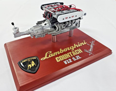 Lamborghini Countach Engine Motor Built Up Painted Model Scale 1/8