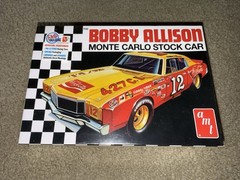 AMT MODEL KIT-1/25 RETRO DELUXE BOBBY ALLISON MONTE CARLO STOCK CAR #1064 SEALED