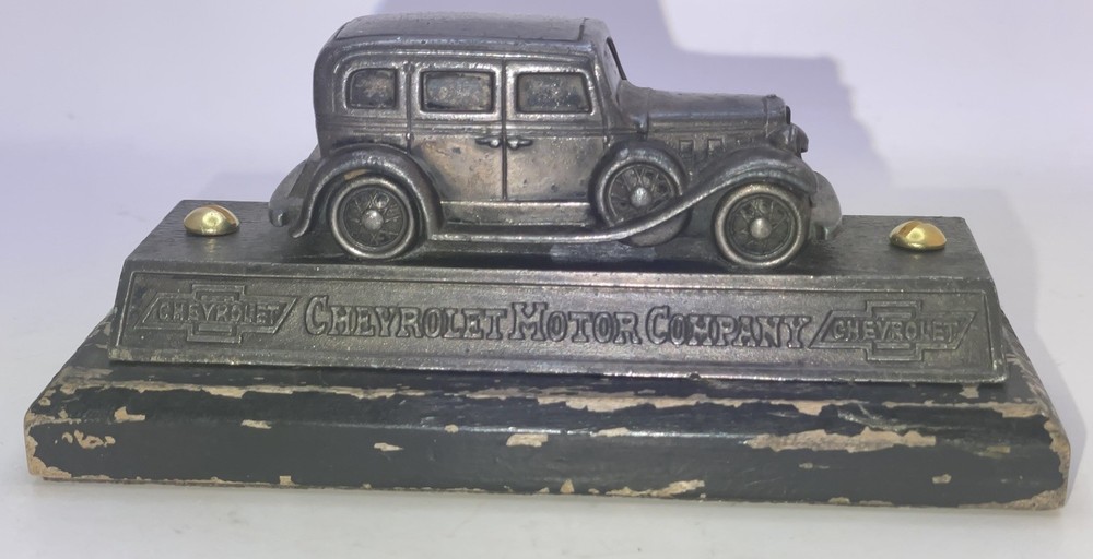 Metal 1932 Chevrolet BA Confederate Sedan Promo Desk Display 1/56 on Wood Base
