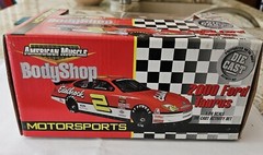 #31712 Ertl American Muscle #2 Edelbrock Ford Taurus Die Cast Model Kit ~ 1/24