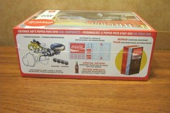 AMT POPPER 1977 FORD PINTO w/ COCA-COLA VENDING MACHINE 1/25 SCALE MODEL KIT