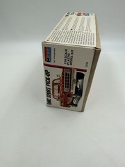 Vintage Monogram 1978 GMC Sport Pickup Truck Model Kit 1/24