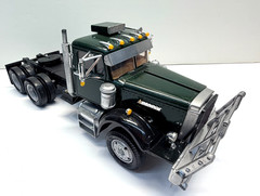 AMT 1:25 Scale Autocar A64B Logging Truck John Klaver Pro-Built Model Kit