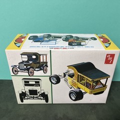 AMT 1925 Ford Model T Fruit Wagon Hot Rod 1:25 Plastic Model Kit AMT