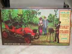 Aurora 1/16 Scale 1914 Stanley Steamer, 1909 Model E2 Runabout