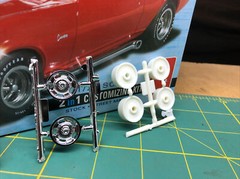 68 Chevy Camaro Z/28 Rally Wheels W Back Halves 1:25 AMT Search LBR Model Parts