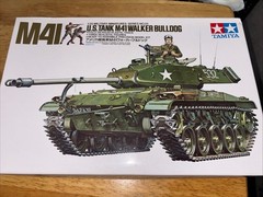 Tamiya Plastic Model US M41 Walker Bulldog Tank 1/35 #35055 Factory Sealed Parts