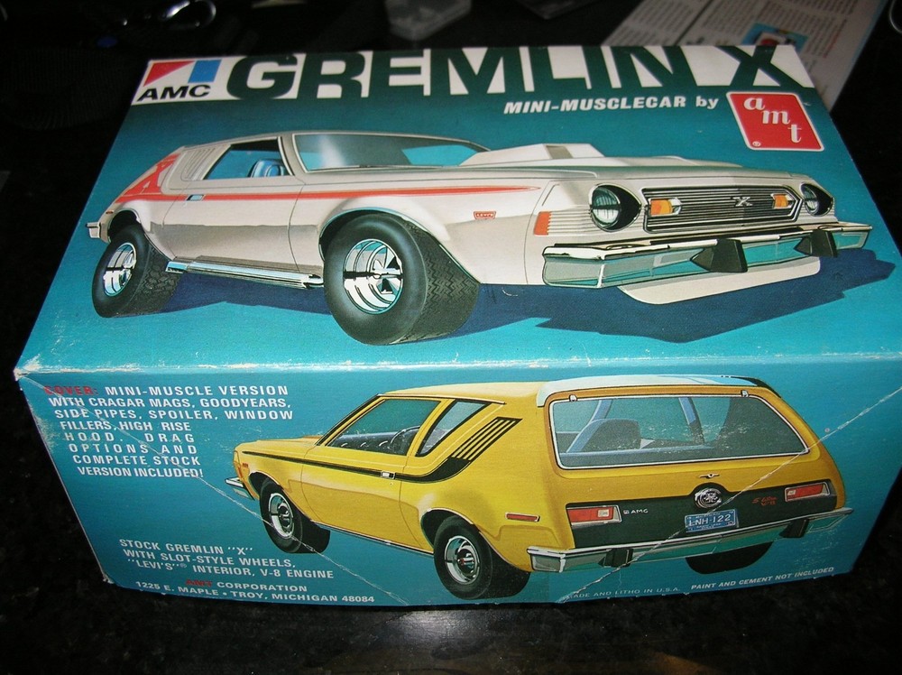 AMT Gremlin X Mini Muscle Car Model Kit 1:25 Scale T216 Molded in White