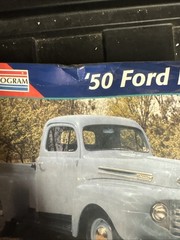 Monogram #2457 1950 Ford Pickup 1/25 Scale Plastic Model Kit