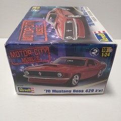 Revell 2149 70 Mustang Boss 429 3 n 1 “Motor City Muscle” Model Kit Open Box