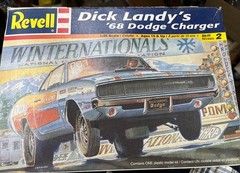 Revell 85-2573 1968 Dodge Charger Dick Landy Drag Car Model KIT 1/25 McM Niob