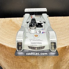 BBR Project 43 Cadillac LMP #9 12h Sebring 2000 1:43 Model Car Made in Italy