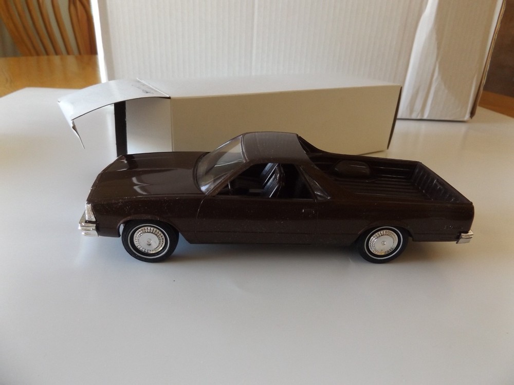 Promo Car 1980 Chevrolet El Camino, Cinnabar, 1/25 by AMT