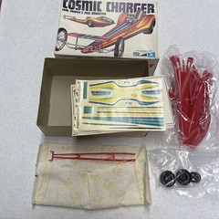 Original 1970s MPC COSMIC CHARGER CARL CASPER’S FUEL DRAGSTER 1/25 MODEL KIT