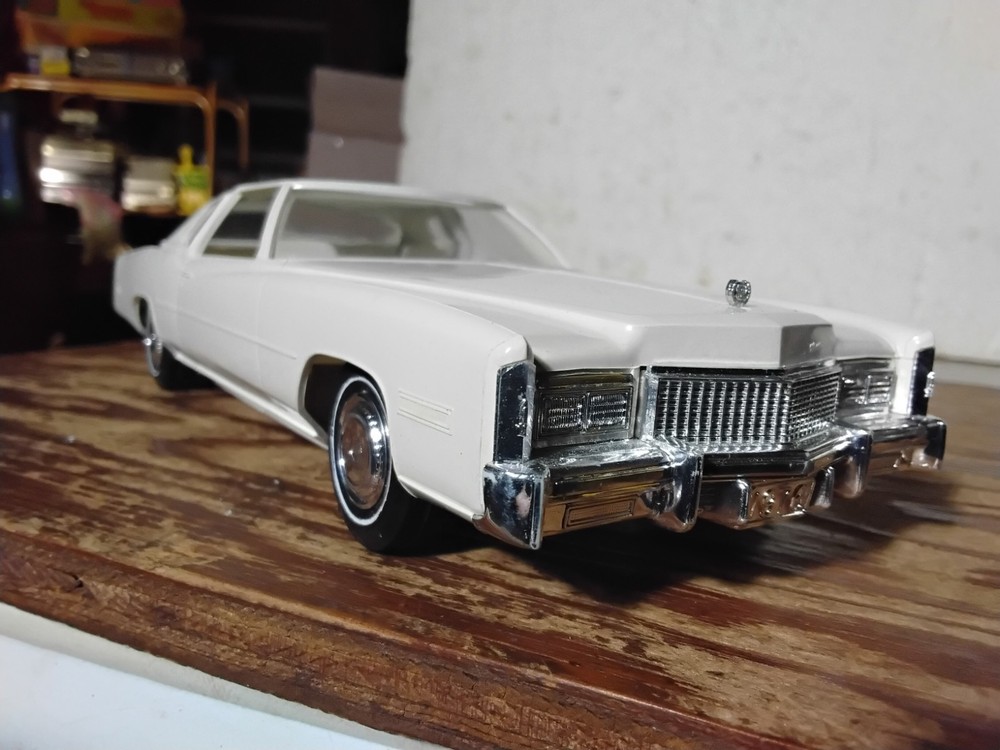 1976 White Cadillac EL DORADO Coupe Promo Dealer Model