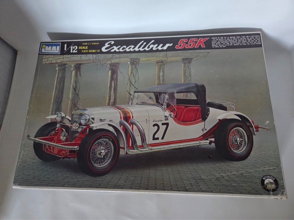 Vintage IMAI Excalibur SSK 1/12 Scale GT Series Model Kit 1-3317-1498 Motorized