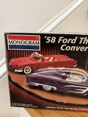 Monogram ’58 Ford Thunderbird Convertible 2 N 1 Plastic Model Car Kit
