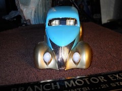 Lindberg 1:25 ’38 Custom Ford Van/Delivery Beautiful Built Old Model Car. !!