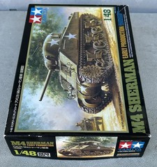Tamiya USA M4 Sherman Tank Early Production 1/48 Kit 32505 – Complete Open Box
