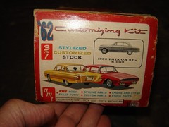 AMT 189 Original kit 1962 Ford Falcon Futura Box open Rare Kit Partial build