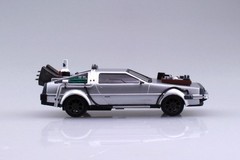 Back To The Future Part III pullback model kit 1:43 snap DeLorean time machine