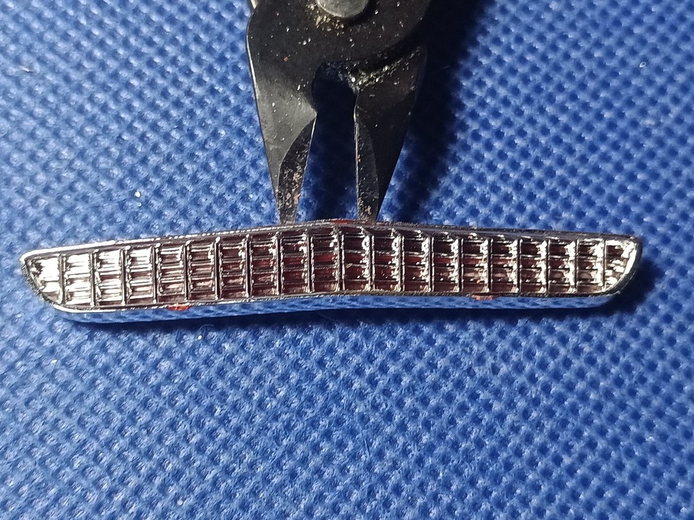 🌟 Grill 1967 Corvette 1:25 Scale 1000s Model Car Parts 4 Sale Monogram.
