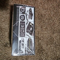 Revell 1985 Oldsmobile 442/FE3-X Show Car 1/25 Plastic Model Kit sealed 85-4446