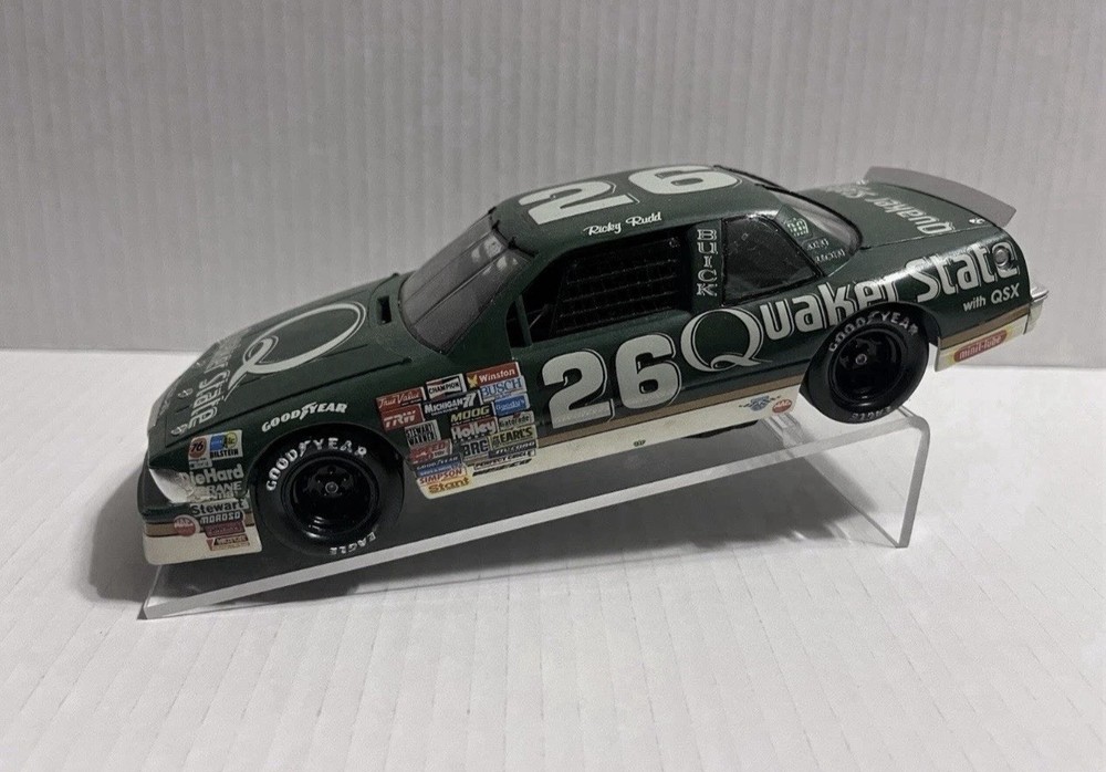 Lot Of 6 Custom Built NASCAR 1/24 Model Cars
