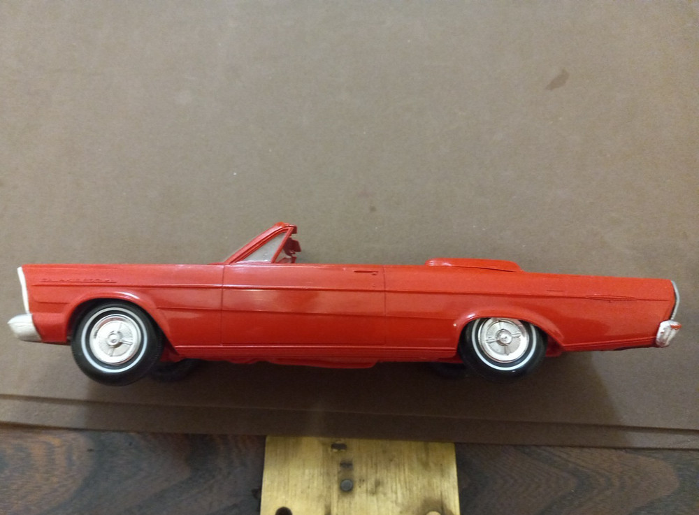 AMT 1965 Ford Galaxie 500 XL Convertible Promo Car