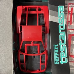 Vintage 1985 Fujimi Ferrari Testarossa 1/16 Scale Red Plastic Model Kit Japan