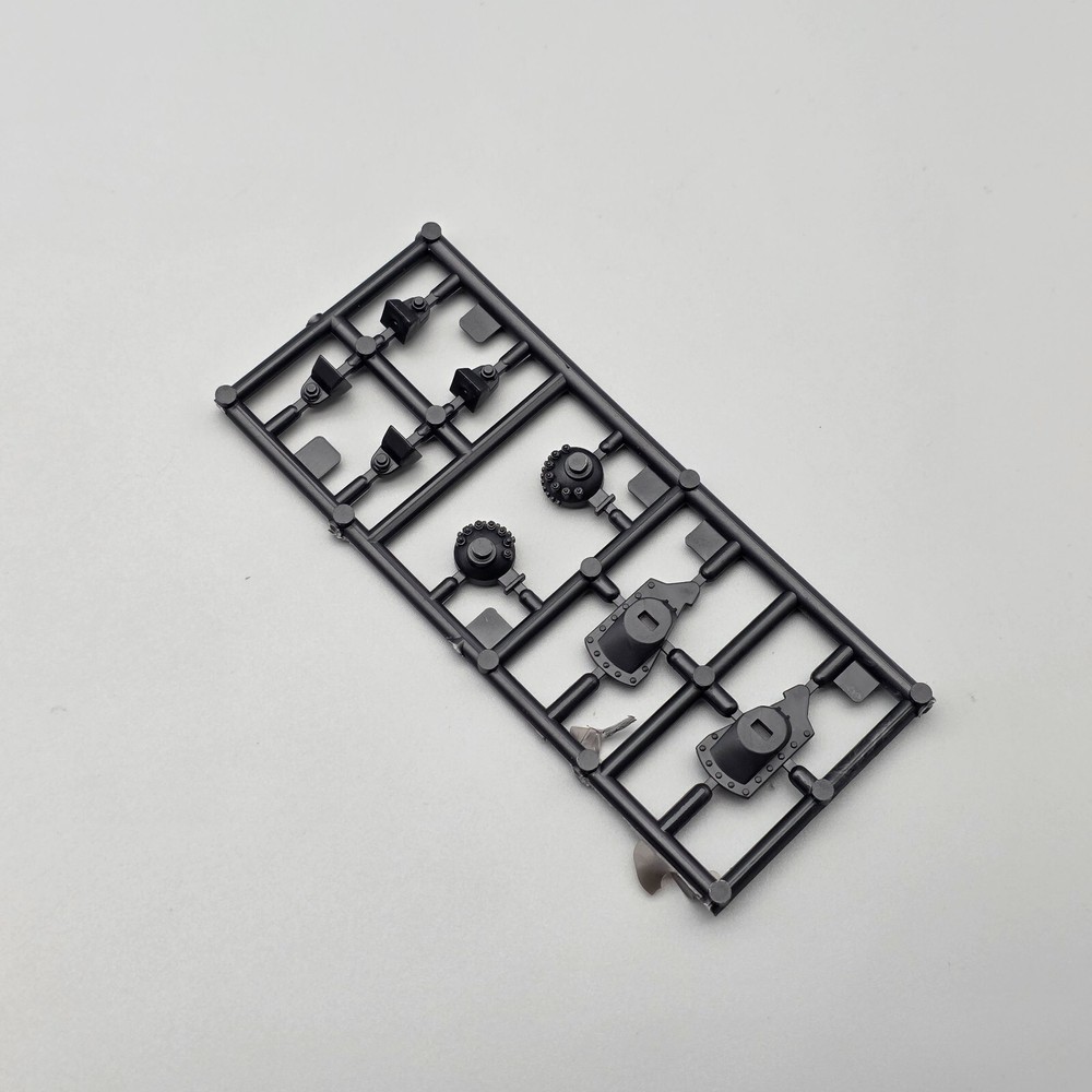 Maquette 1/35 Valentine XI Parts Pieces Lot 15