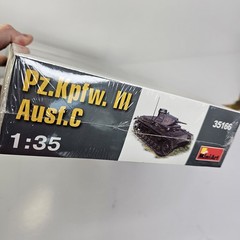SEALED MiniArt 1/35 35166 WWII German Pz.Kpfw.III Ausf.С NEW Ukraine Made