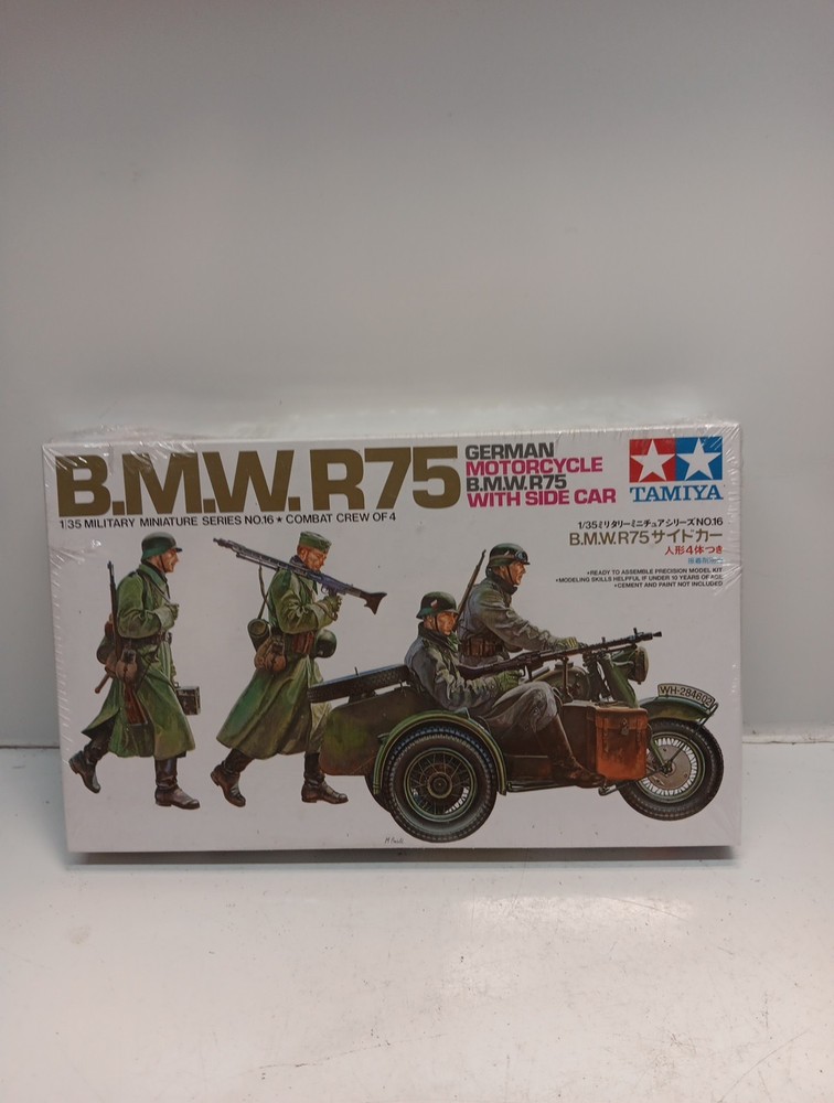 TAMIYA B.M.W. R75 German Motorcycle W/ Side Car Figures Model Kit 1/35 Sealed