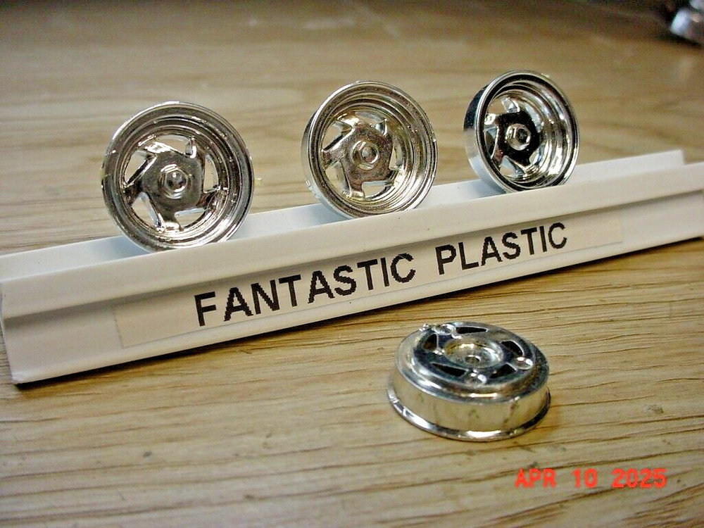 Vintage Chrome Twisted 5 Spoke Rims set of 4 1/25 Part fb353