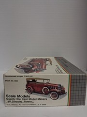 JLE Scale Models 1:20 Scale 1932 Chevrolet “Phaeton” Diecast Model Kit 4002
