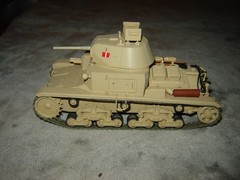 Built Tank 5-1/2 inches long Well Built & Painted Excellent Cond Nice Detail