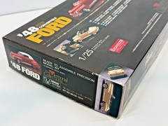 Union Memorial Collection #MC09-1500 1:25-1948 Ford Convertible Kit SEALED PARTS