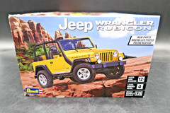 1:25 Revell Jeep Wrangler Rubicon Model Kit 85-4501 – Unbuilt in Open Box