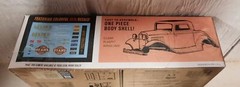 AMT Scale Stars 1932 ’32 Ford V-8 Coupe 1/32 Scale Sealed Model Kit AMT1181/12