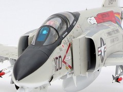 Tamiya 61121 1/48 McDonnell Douglas F-4B Phantom II