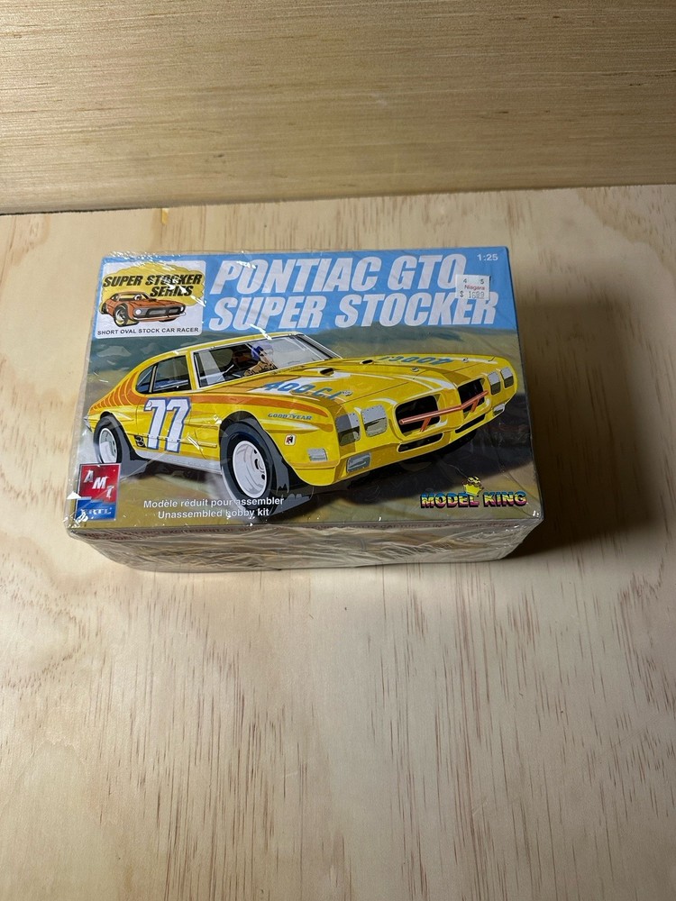 MPC 1970 Pontiac GTO Super Stocker Series 1:25 939 Plastic Model Kit