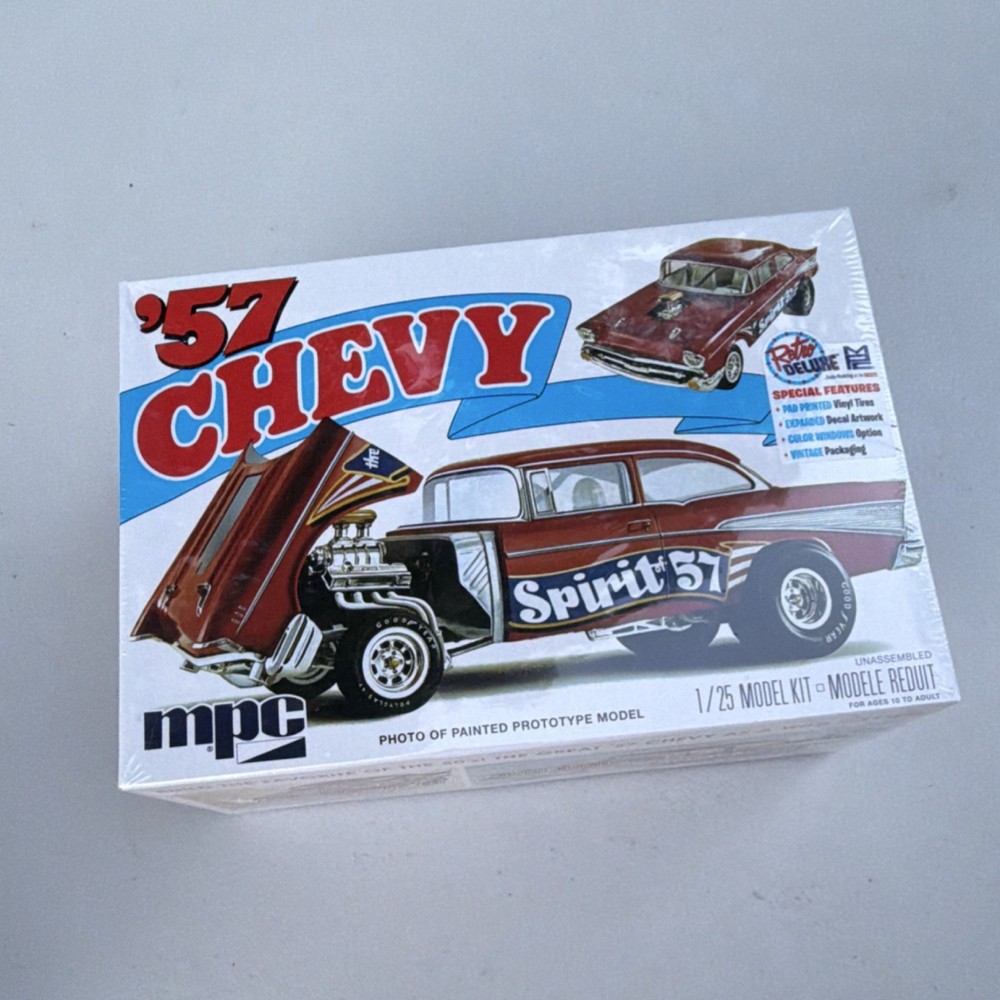 MPC 1/25 Chevy Spirit of 57 Model Kit Unassembled Plastic MPC904/12