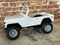1/24 Scale: 18-Inch “Steel D-Window Wheels” W/ Mud Tires; Jeep, Resin 1/25