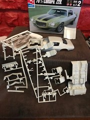 AMT/ERTL 1970-1/2 Camaro Z28 1/25 Scale Model Kit #30086 Unbuilt A3